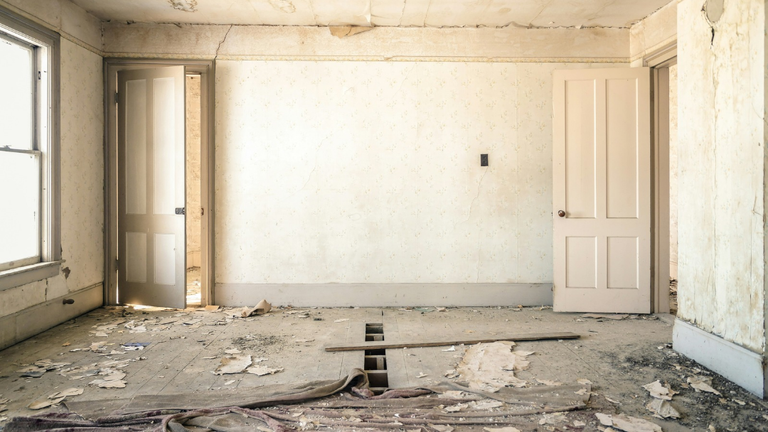 Les risques cachés : pourquoi un diagnostic est crucial en présence de plomb dans les anciennes constructions